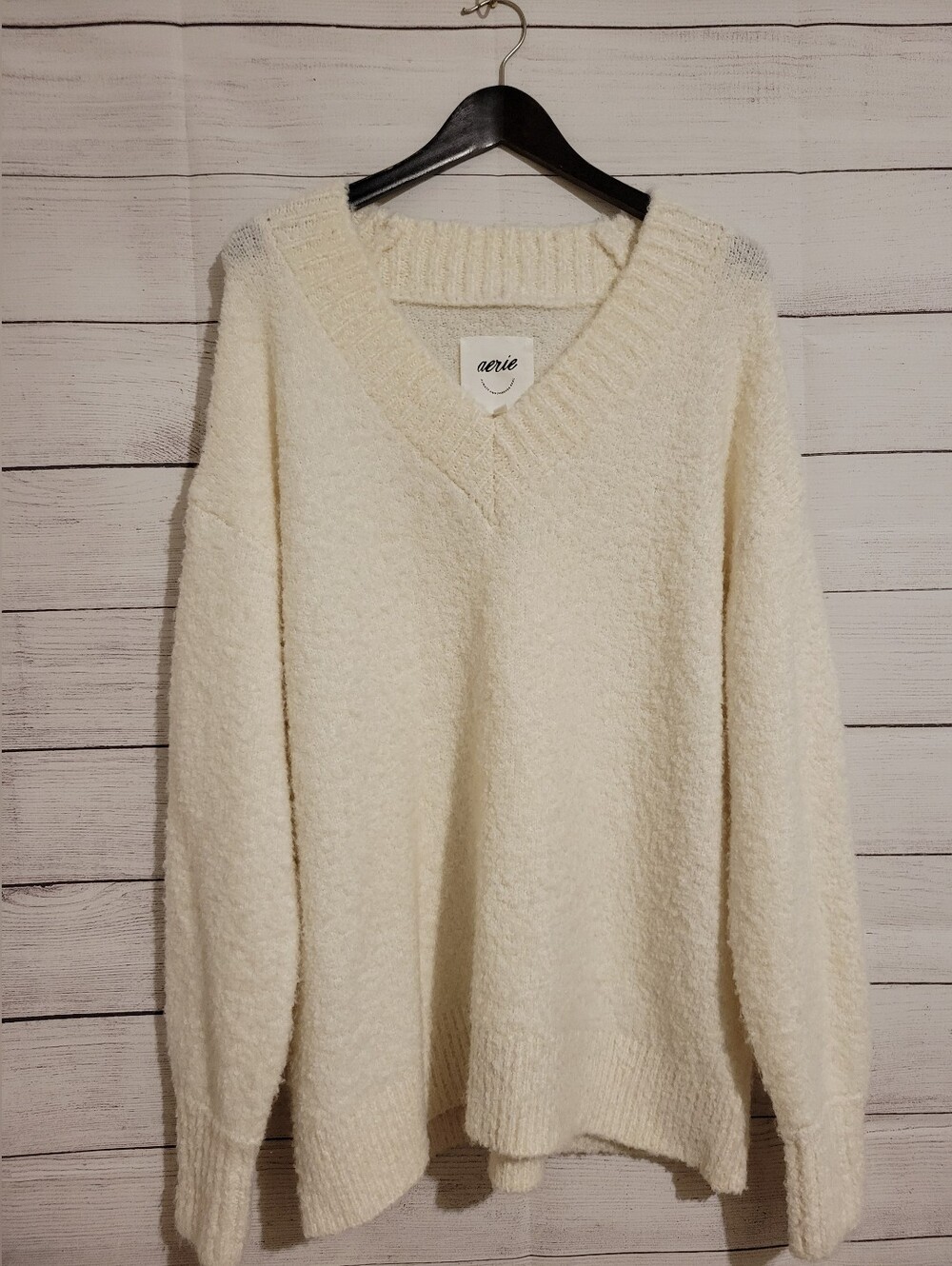 Aerie Cream Fuzzy Oversized V-Neck Sweater Size Large